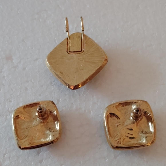 SALE! Vintage Jewelry set - Picture 2 of 4